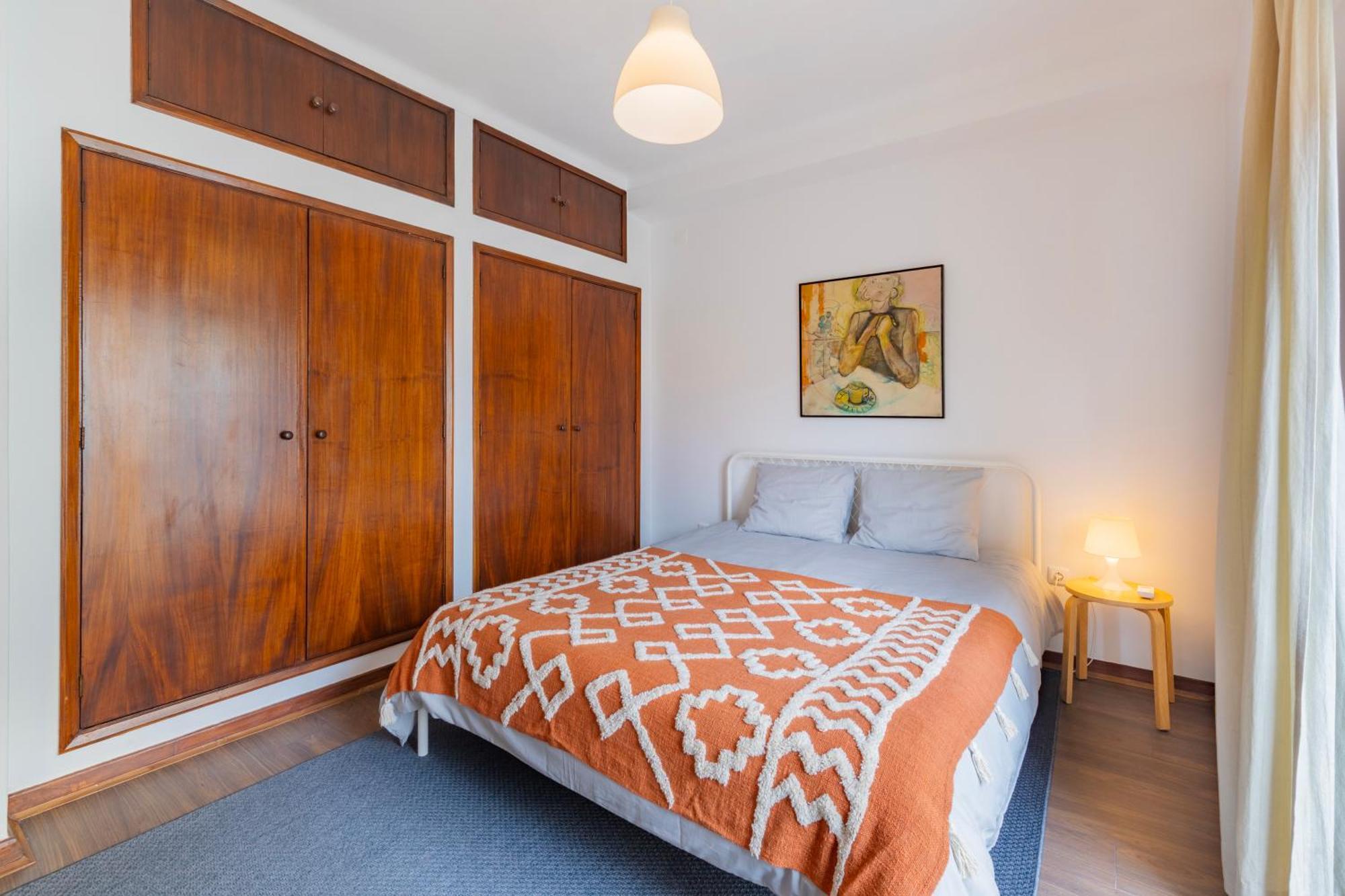 Cosy Remodeled In The Center Apartment