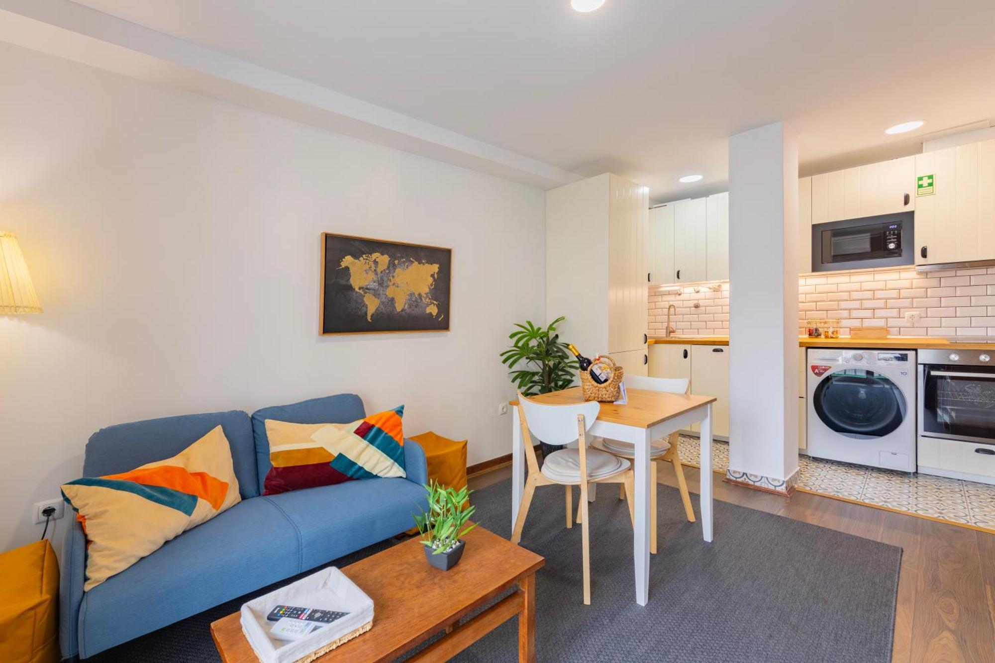 Cosy Remodeled In The Center *