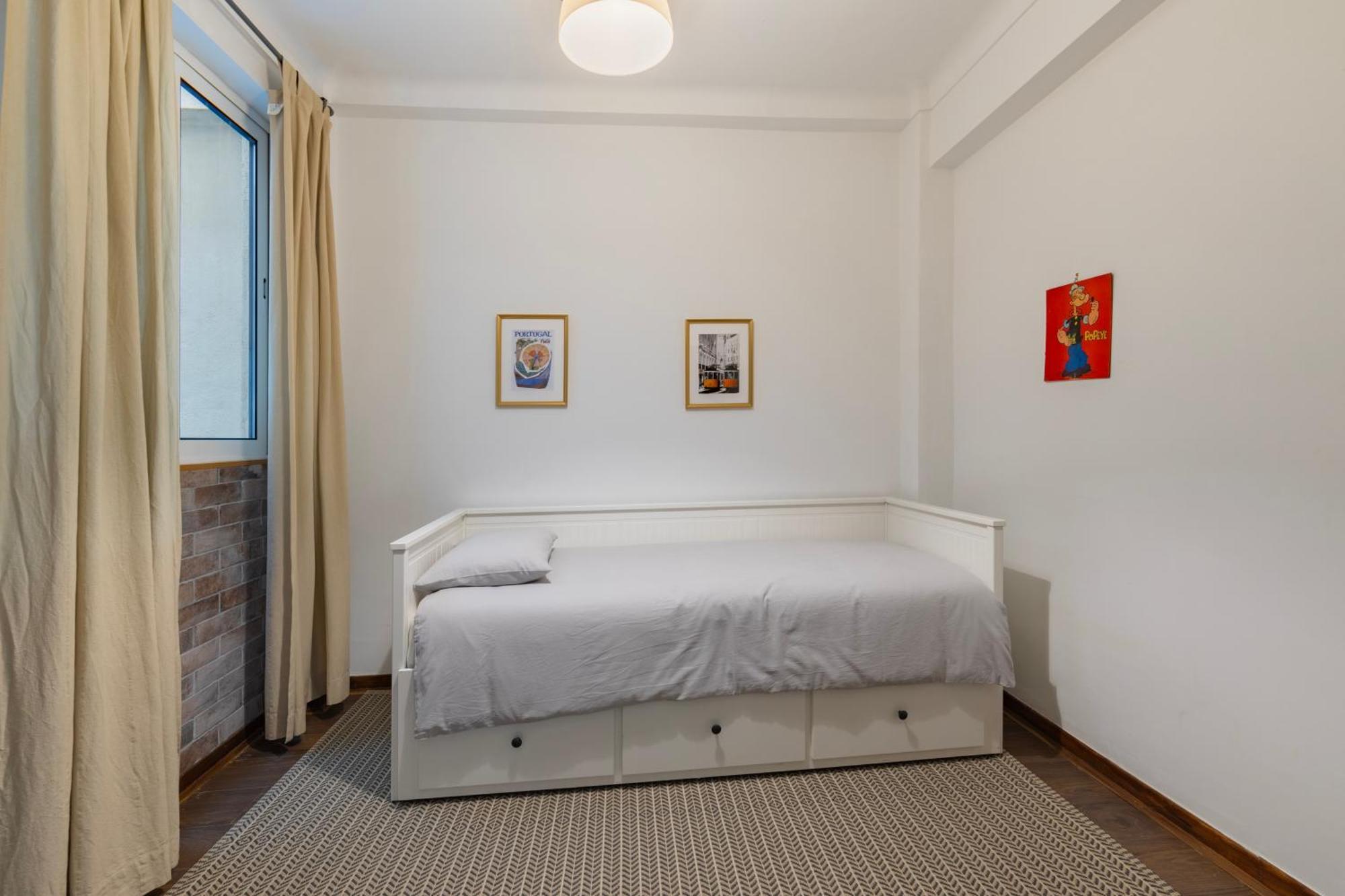 Cosy Remodeled In The Center Apartment Fundao